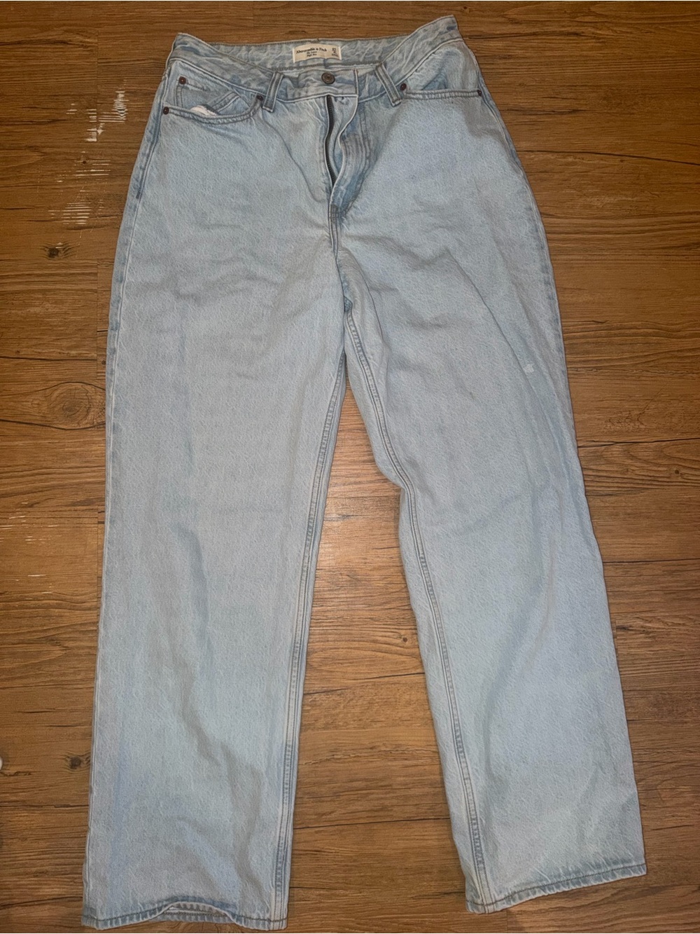 Abercrombie & Fitch Light The Loose High Rise Blue Denim Jeans